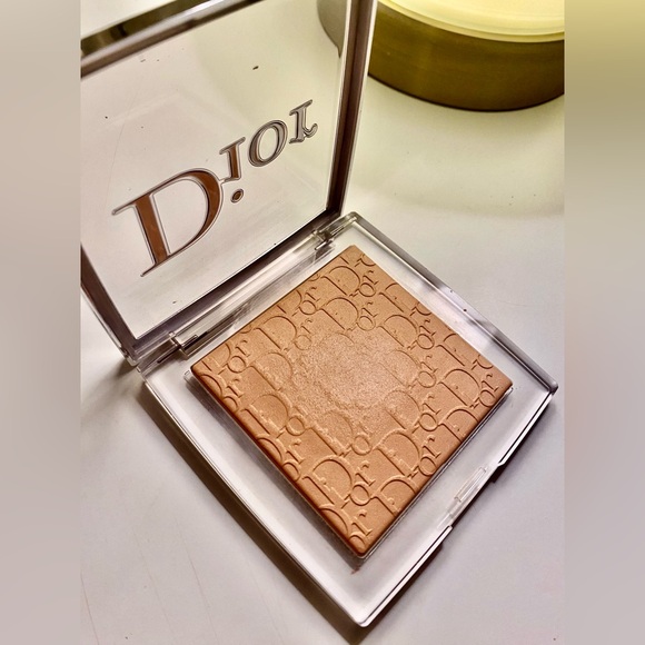 Dior Backstage Perfecting Translucent Powder- 2 Neutral - Picture 4 of 4
